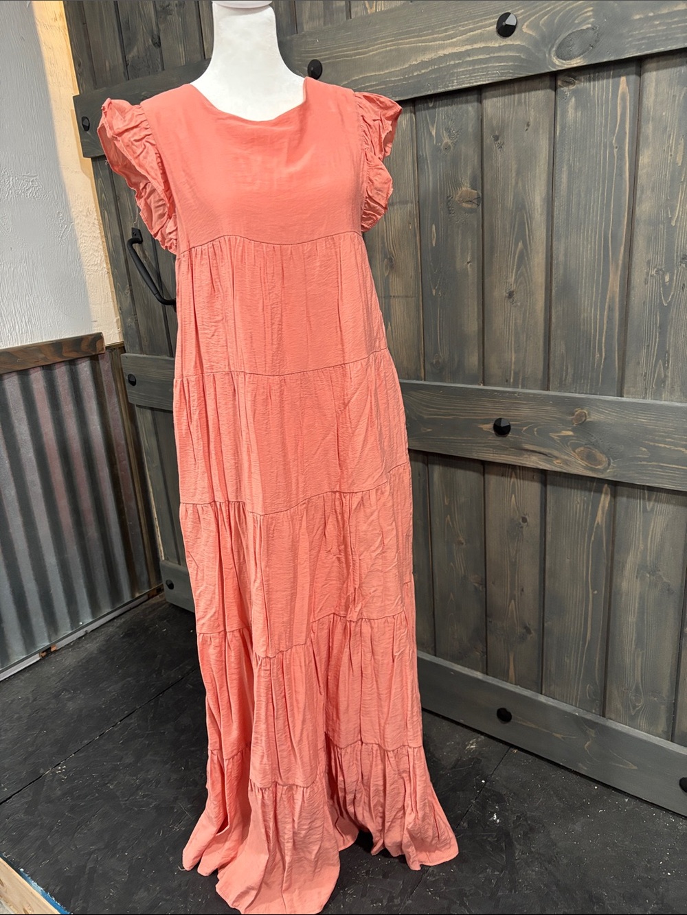 Vici Le Van Coral Tiered Maxi Dress with Ruffle Cap Sleeves